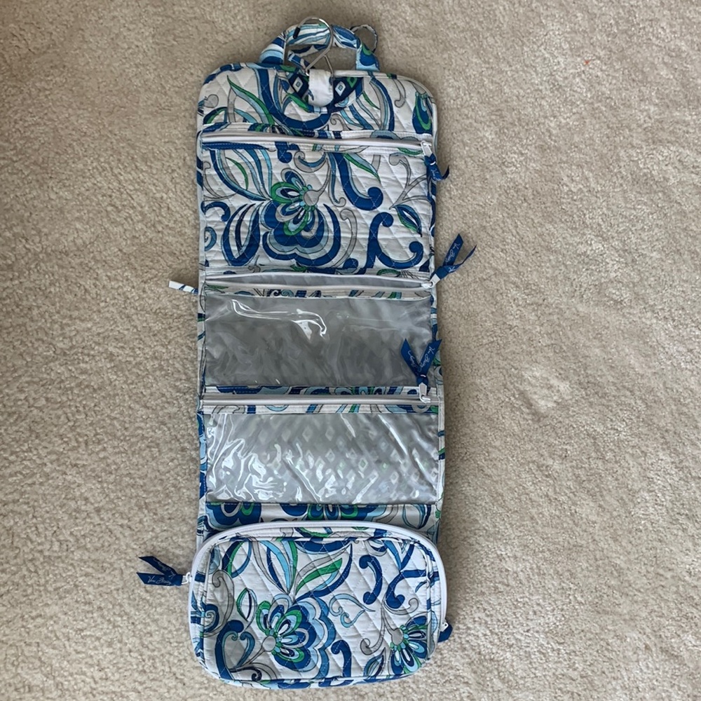 Vera Bradley travel case
